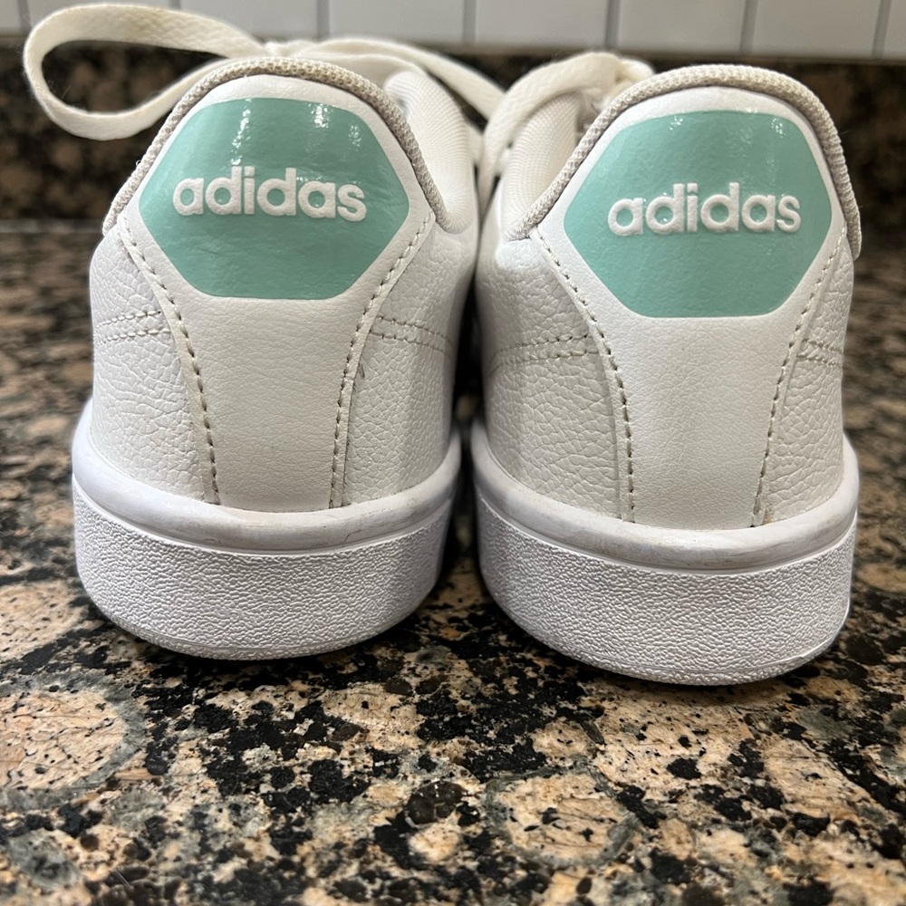 adidas Cloudfoam Advantage Stripe Women's Shoes- White Ash Green Size 8